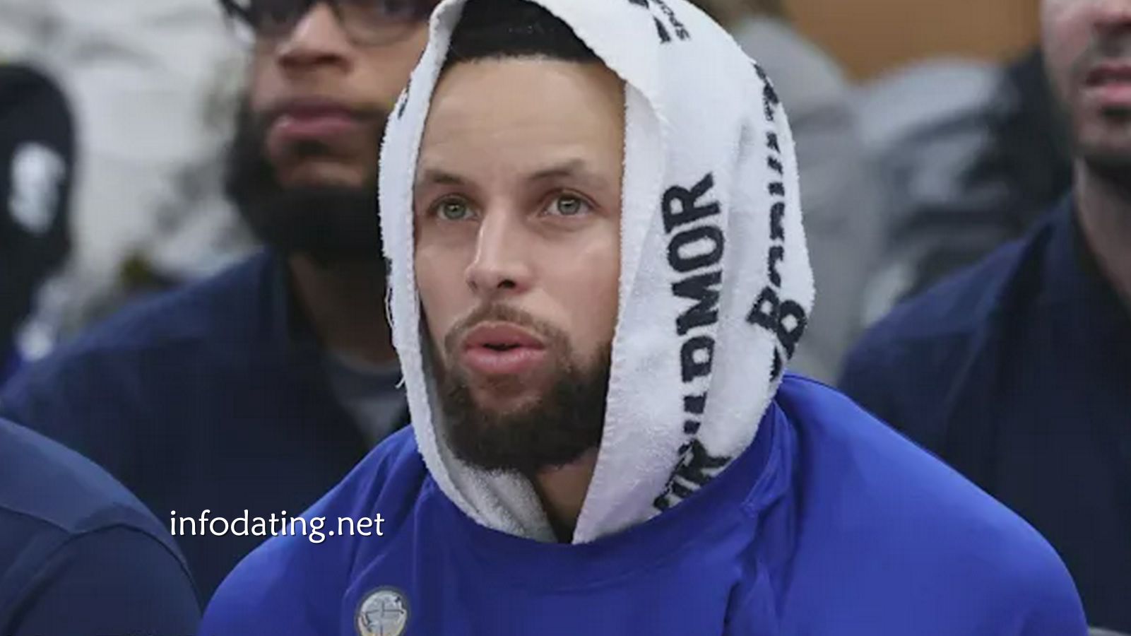 BET365体育独家专栏：库里再次核磁结果出炉！无结构性损伤 持续疼痛肿胀暂时不能复出