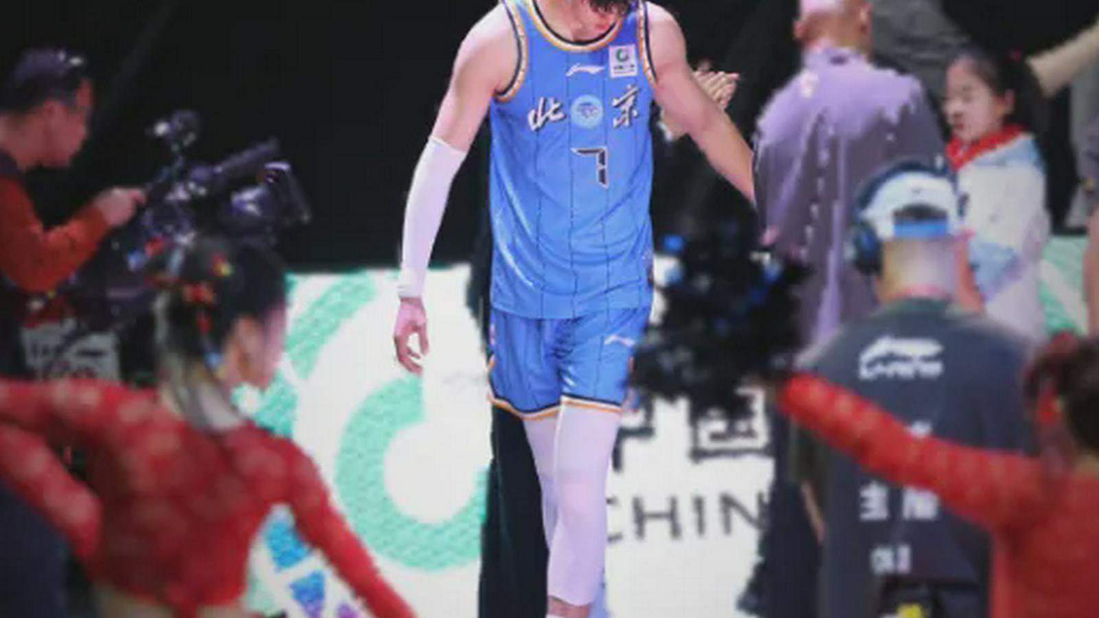 BET365体育赛事分析: 终结广东八连胜！曾凡博首秀18+4三分如KD附体 北京攻防层级再提升