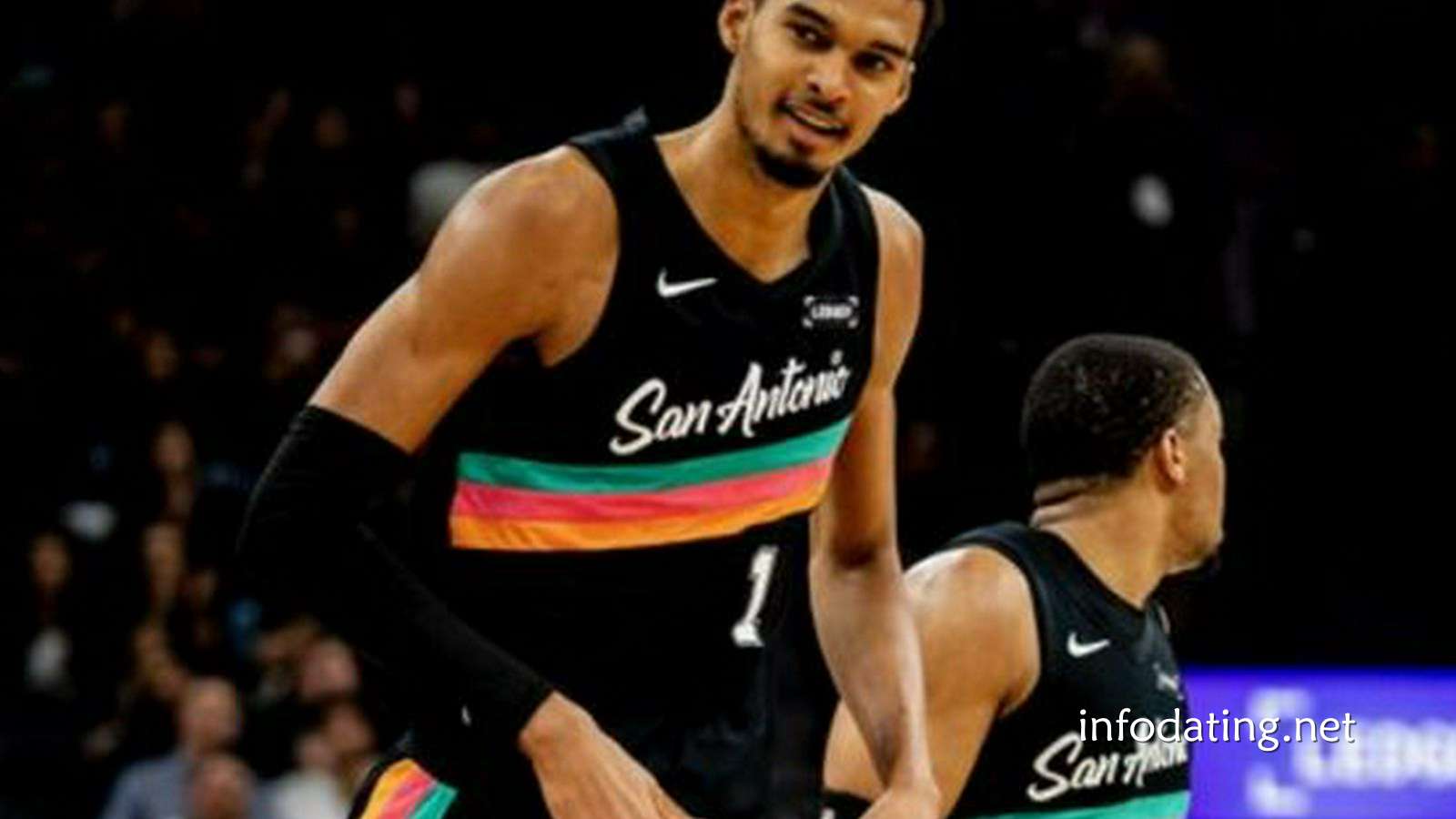 BET365体育独家专栏：马刺遭尼克斯终结11连胜｜文班25+13+4帽 布伦森24+7大桥25分